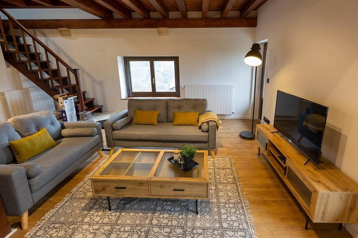 Arbela Apartamentuak Aia Εξωτερικό φωτογραφία